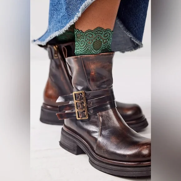 Free People Camila Lace Lacey Sheer Stockings Lingerie Socks | One Size - Picture 3 of 6